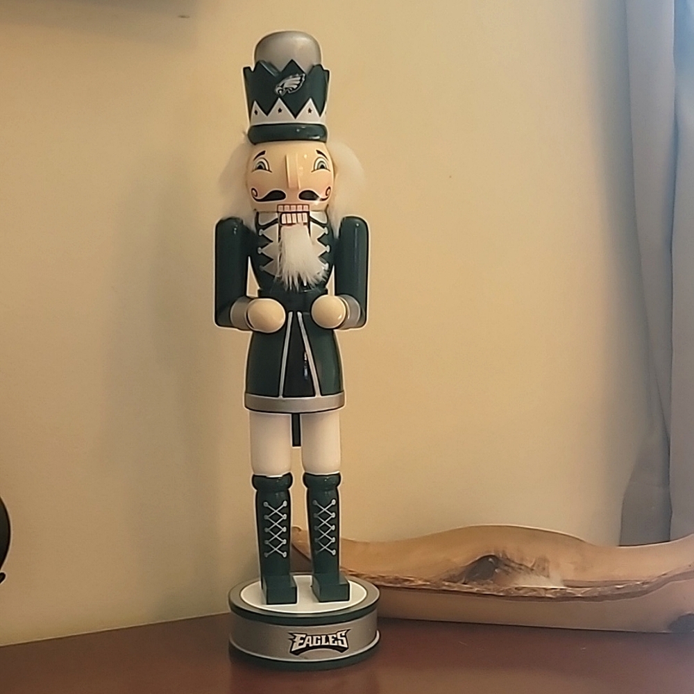 Philadelphia Eagels Nutcracker